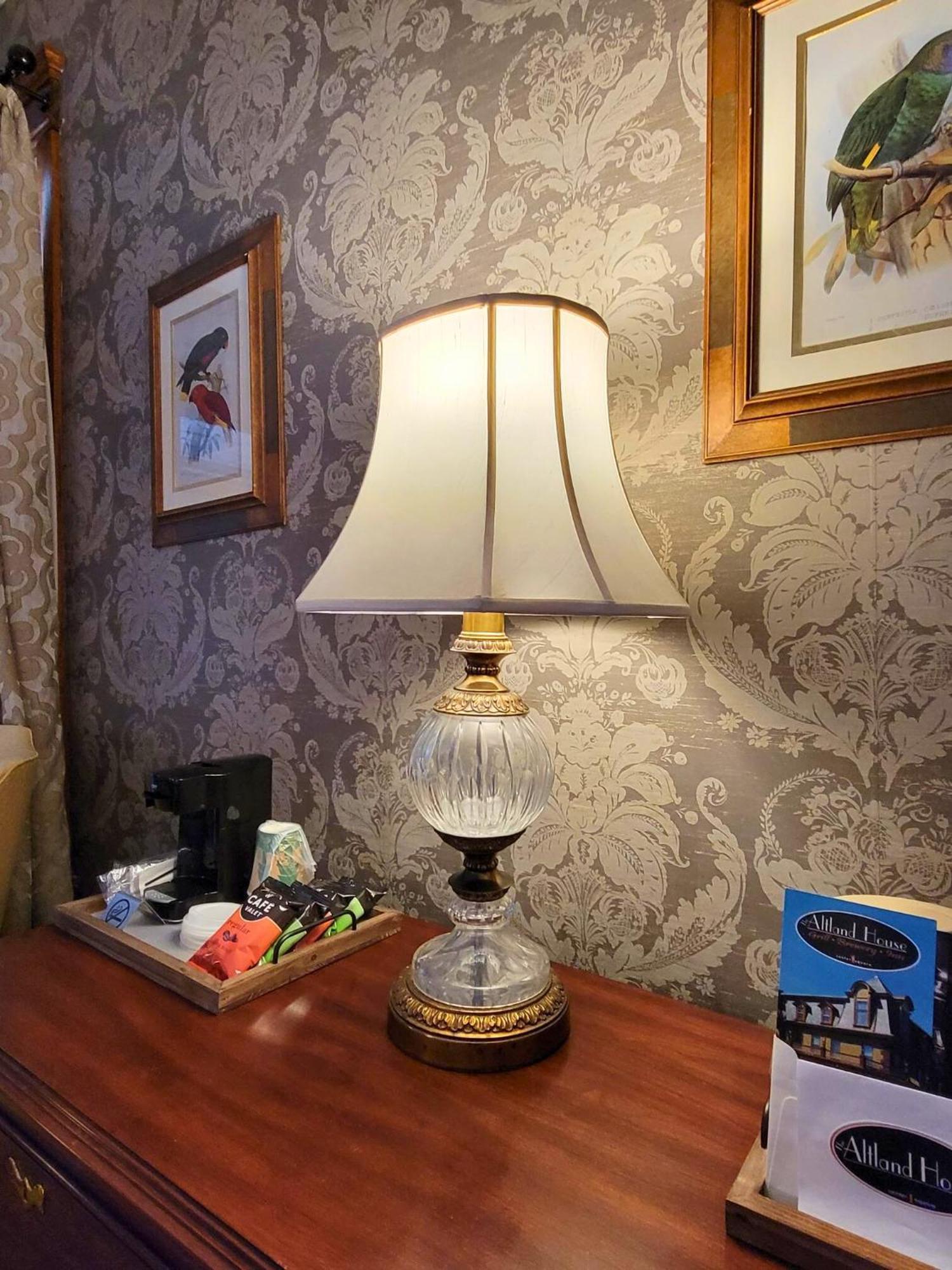 Altland House Inn & Suites Abbottstown Eksteriør bilde