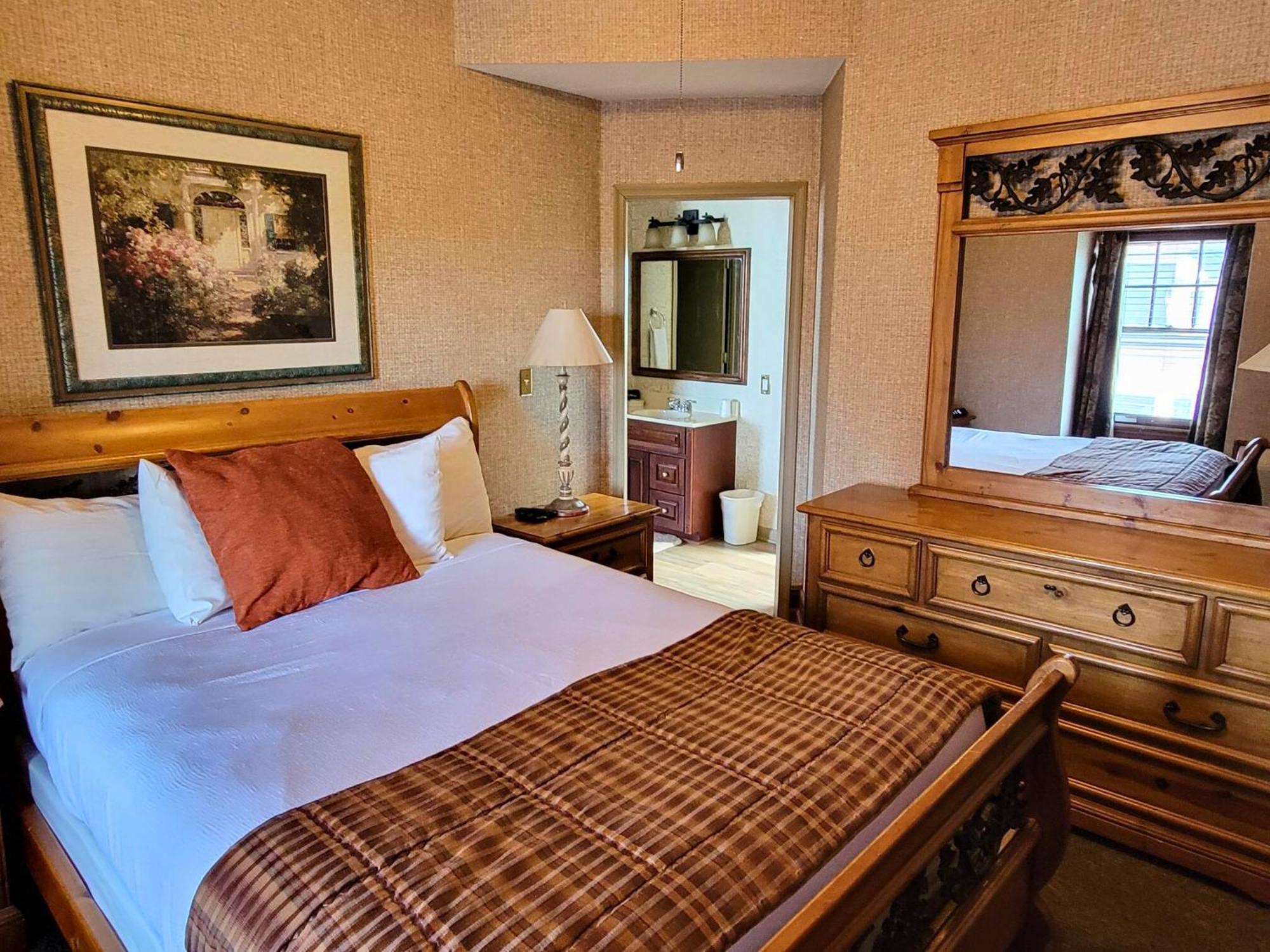 Altland House Inn & Suites Abbottstown Eksteriør bilde