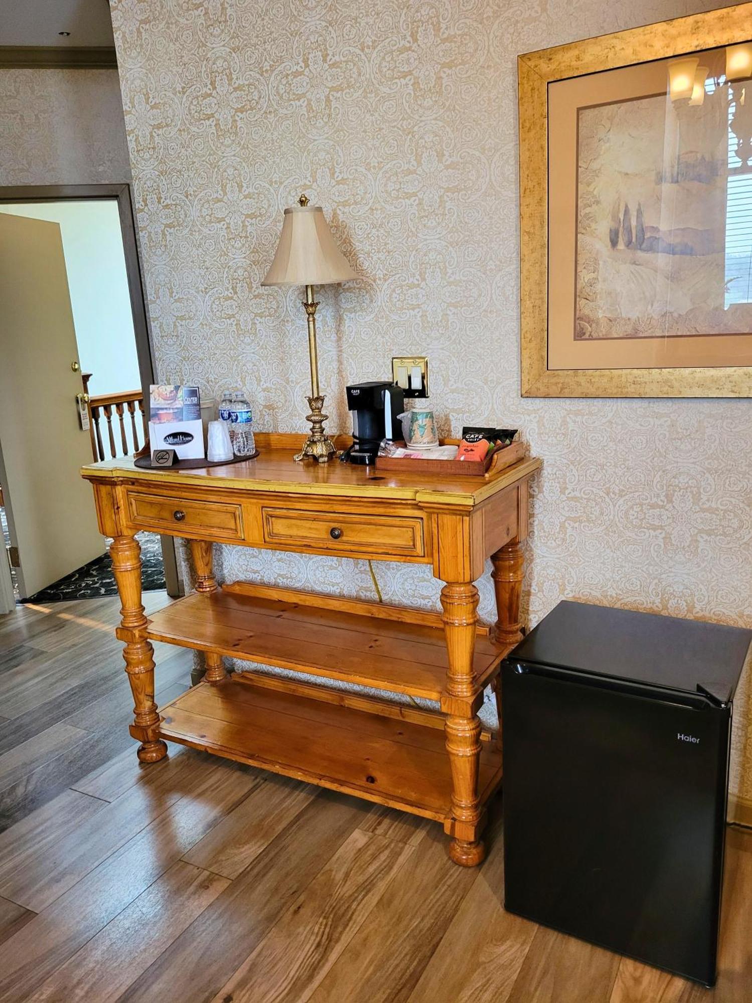 Altland House Inn & Suites Abbottstown Eksteriør bilde